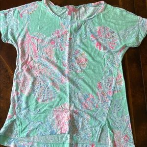 Lilly Pulitzer T shirt